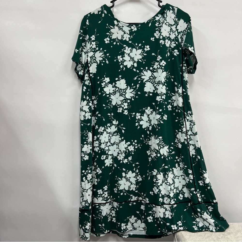 J.Jill Wearever Collection Floral Green T.Shirt Dress large Petite